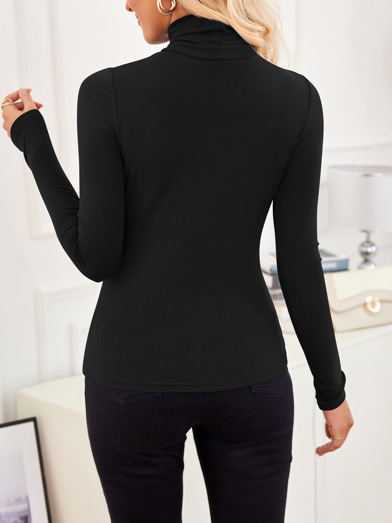 VRCÔMFY Turtleneck Top: Slim, Form-Fitting for Effortless Chic